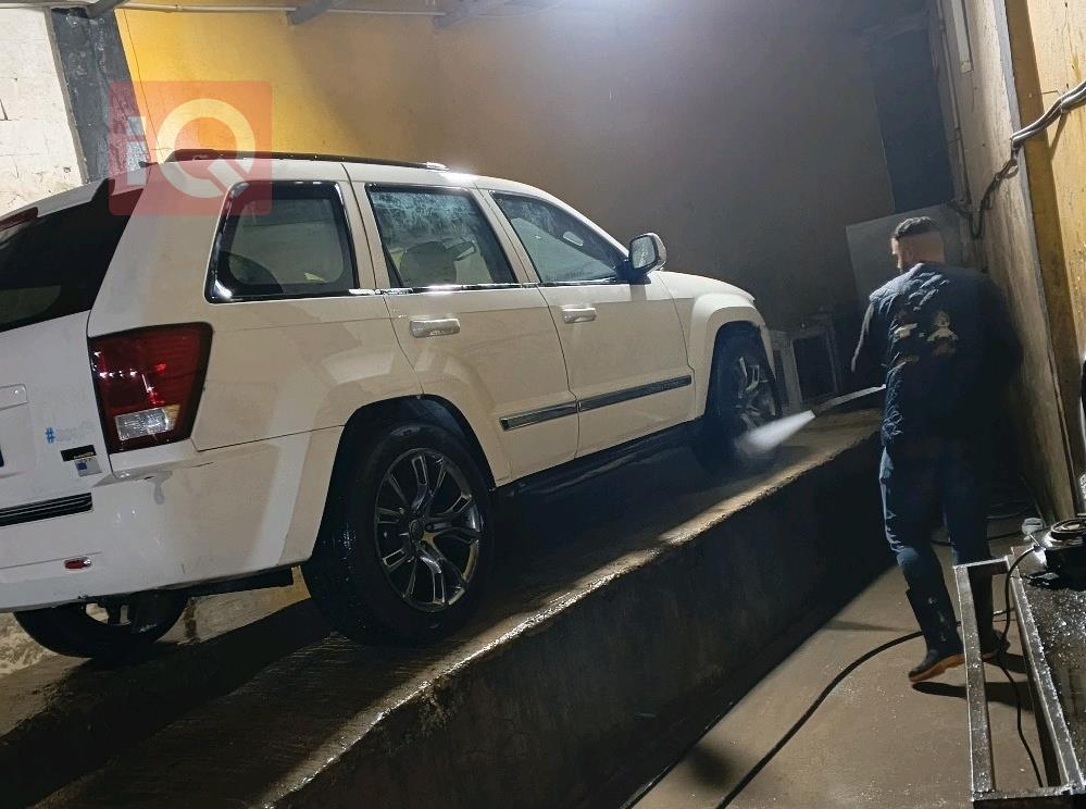 جيب جراند شيروكي